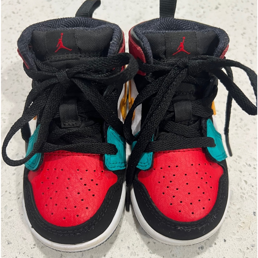 Nike Jordan’s kids 6c